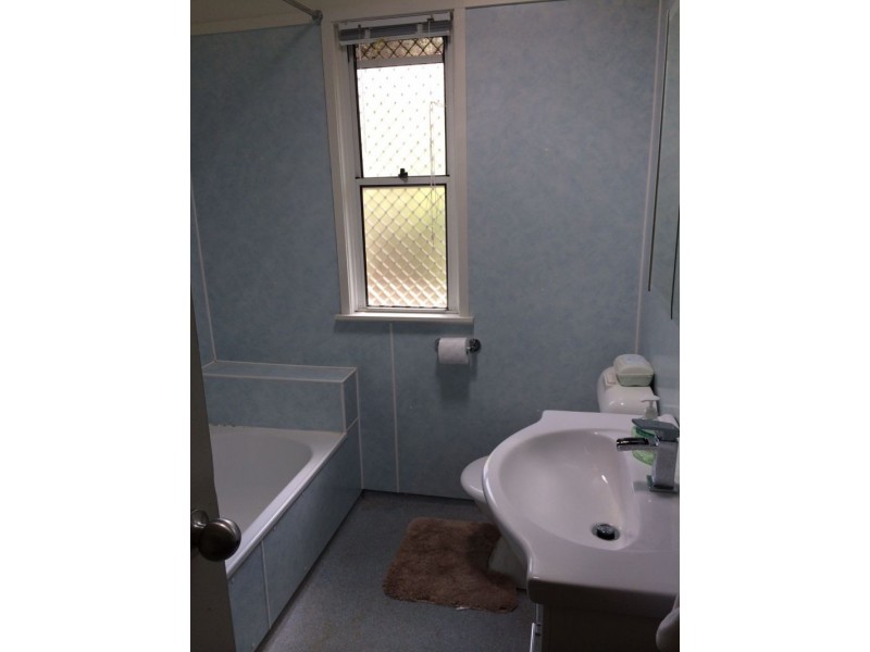 56 Gleeson Crescent, Harlaxton QLD 4350