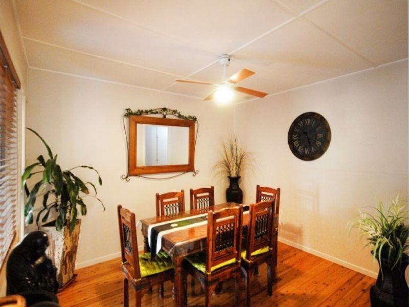 145 Alderley Street, Centenary Heights QLD 4350