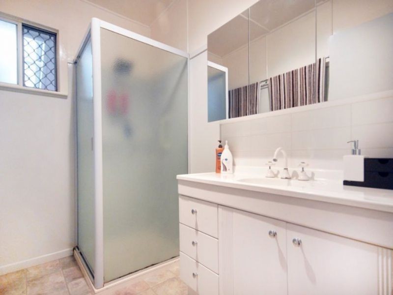 145 Alderley Street, Centenary Heights QLD 4350