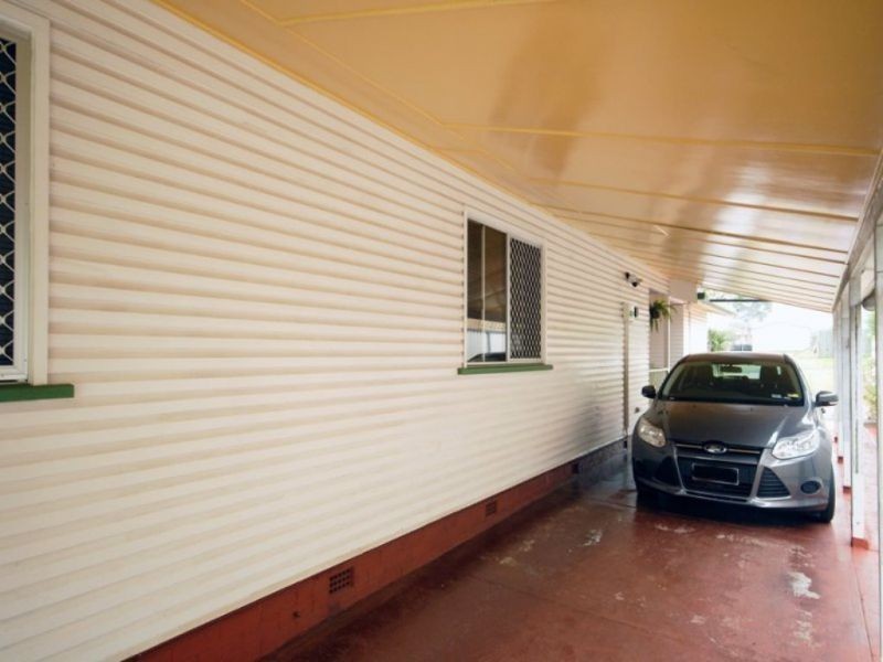 145 Alderley Street, Centenary Heights QLD 4350