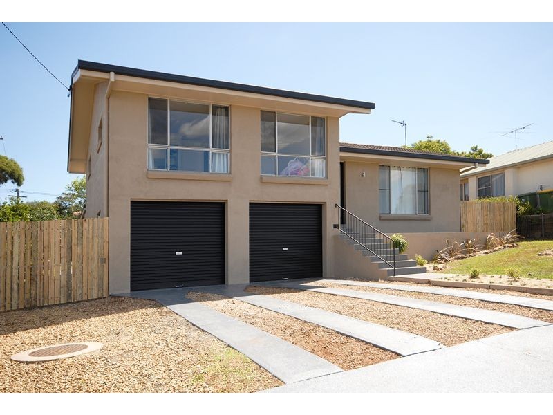 17 Martini Street, Mount Lofty QLD 4350