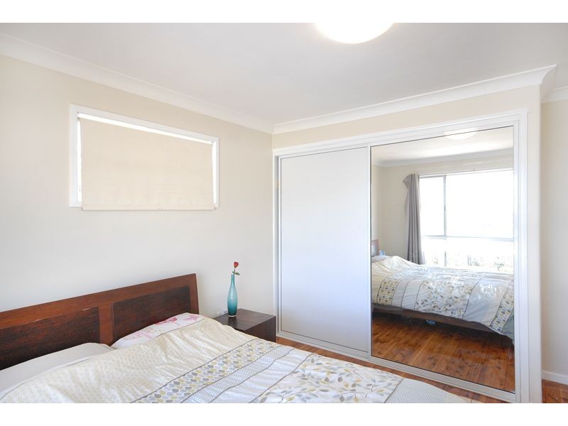 17 Martini Street, Mount Lofty QLD 4350