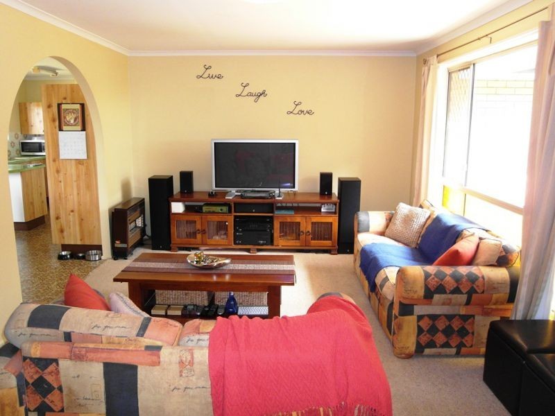 26 Jennifer Crescent, Darling Heights QLD 4350