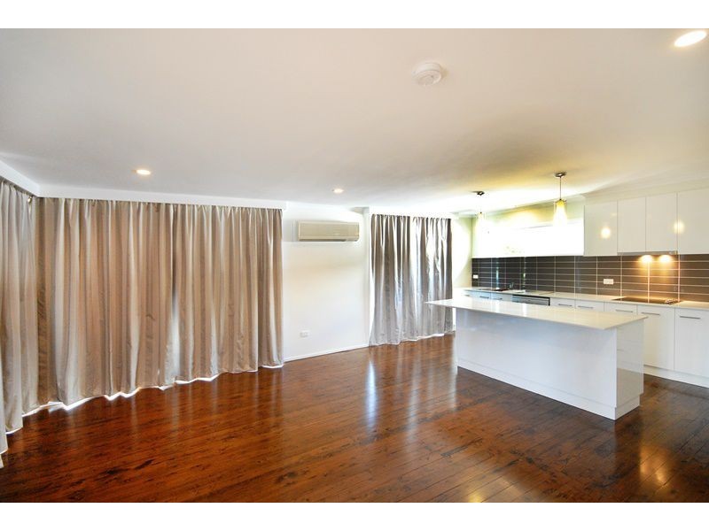 172a Long Street, South Toowoomba QLD 4350