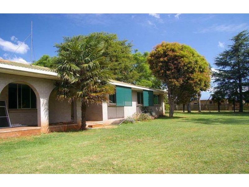 2-4 Parsley Drive, Middle Ridge QLD 4350