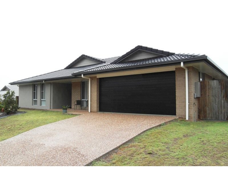 10 Alpine Court, Cranley QLD 4350