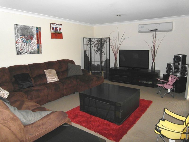 10 Alpine Court, Cranley QLD 4350