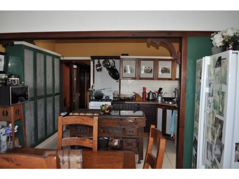 228 Bridge Street, Newtown QLD 4350