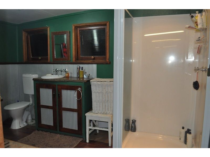 228 Bridge Street, Newtown QLD 4350