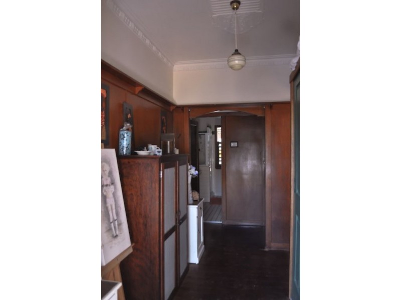 228 Bridge Street, Newtown QLD 4350