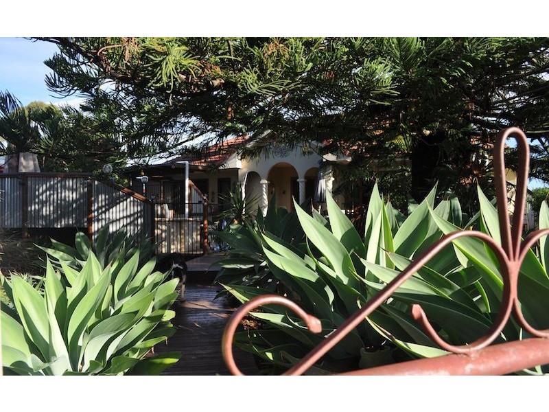 228 Bridge Street, Newtown QLD 4350