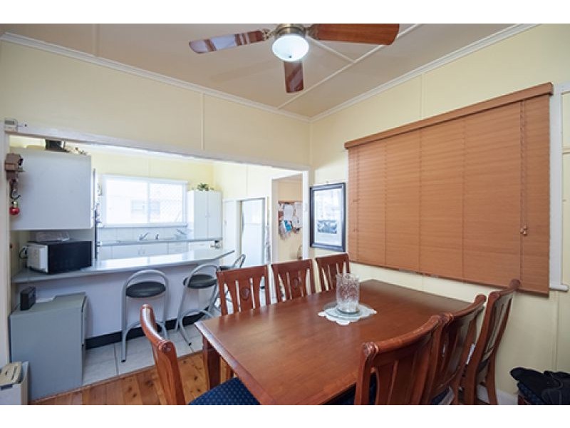 28 Phyllis Street, Harristown QLD 4350