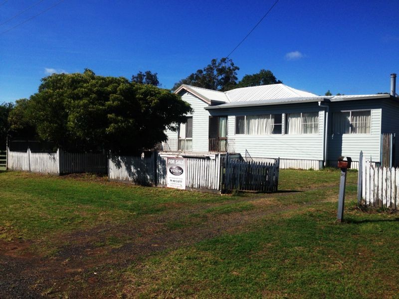 20 High Street, Wyreema QLD 4352