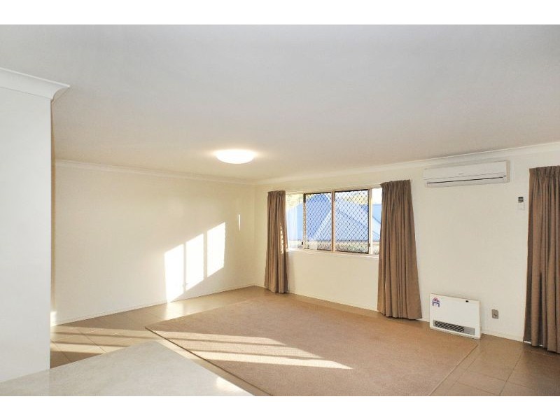 129 Platz Street, Darling Heights QLD 4350