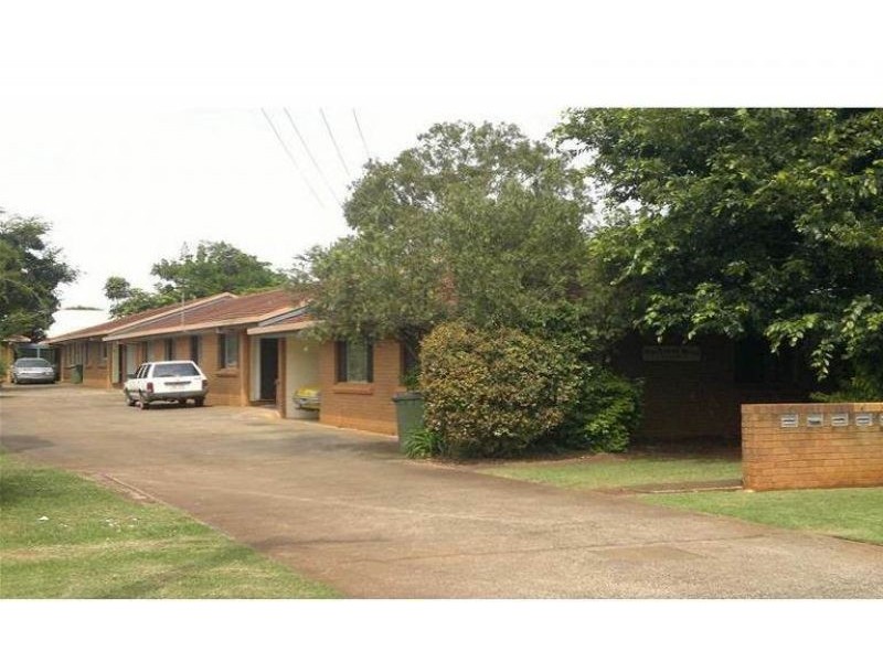 1/10 Buckland Street, Harristown QLD 4350