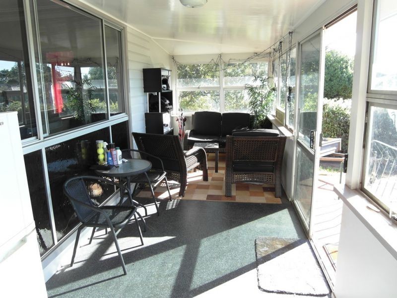 27 Blackdown Street, Harristown QLD 4350