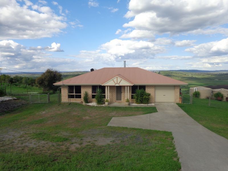 15 Glen Court, Glencoe QLD 4352