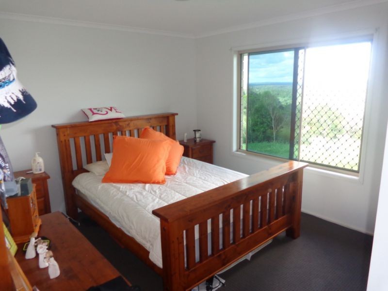 15 Glen Court, Glencoe QLD 4352