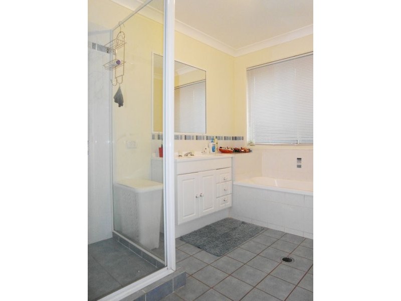 3 Cockatoo Court, Highfields QLD 4352