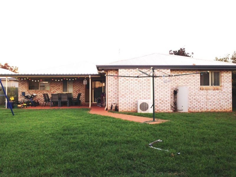 3 Cockatoo Court, Highfields QLD 4352