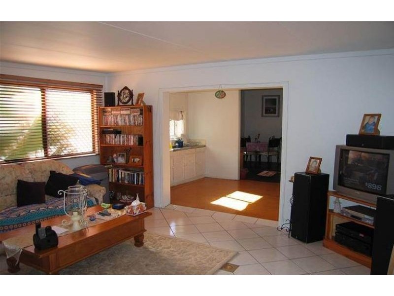 13 Whichello Street, Newtown QLD 4350