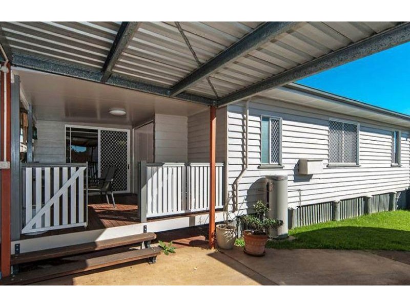 13 Whichello Street, Newtown QLD 4350