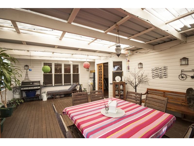 132 South Street, Centenary Heights QLD 4350