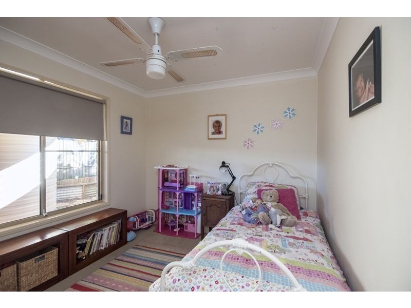 8 Bushnell Court, Rockville QLD 4350