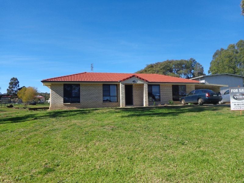 28 Manor Street, Drayton QLD 4350