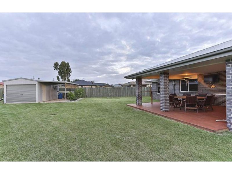 17 Debbie Court, Oakey QLD 4401