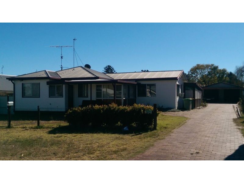 23 Devine Street, Harristown QLD 4350