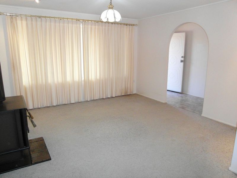 19 Corriedale Cres, Harristown QLD 4350