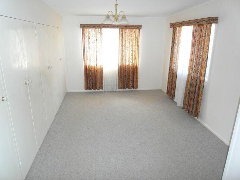 19 Corriedale Cres, Harristown QLD 4350