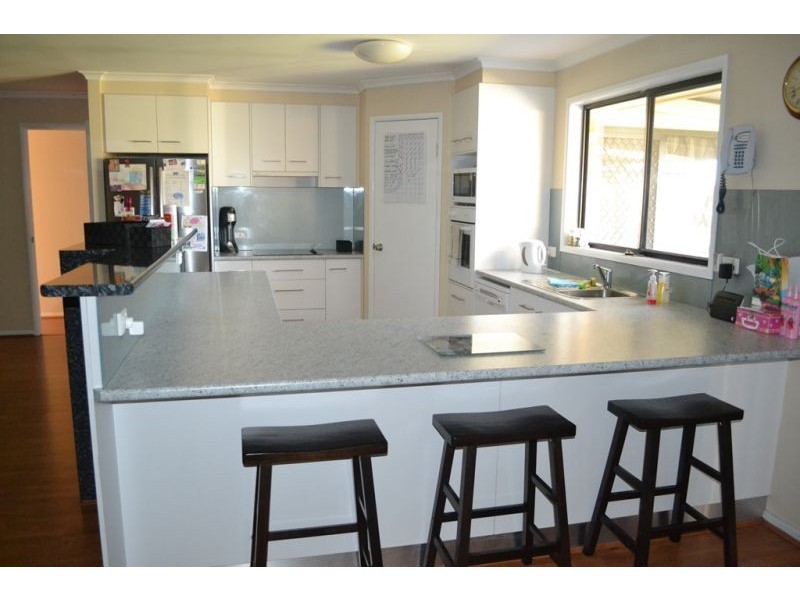 37 Stratford Drive, Wyreema QLD 4352