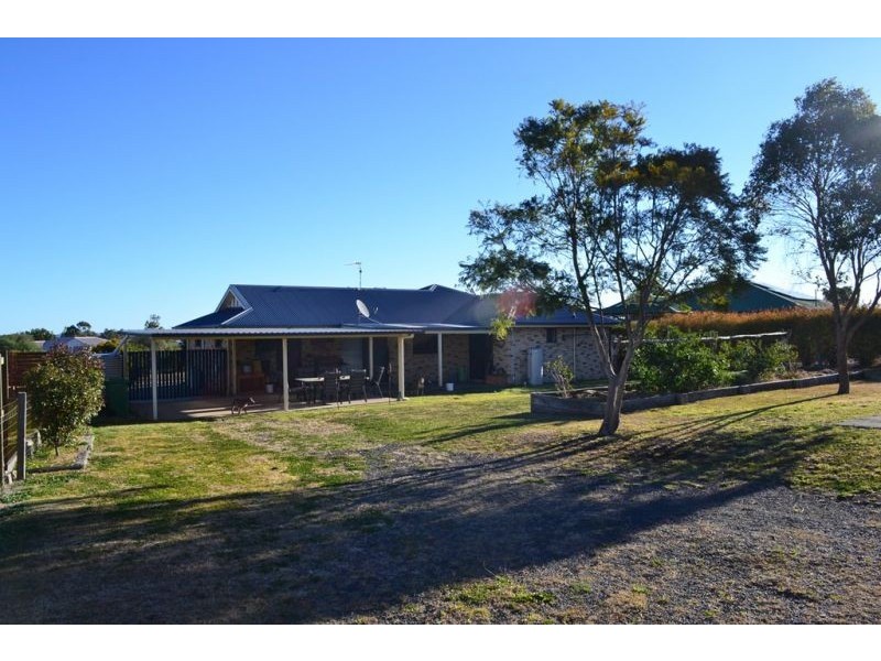 37 Stratford Drive, Wyreema QLD 4352