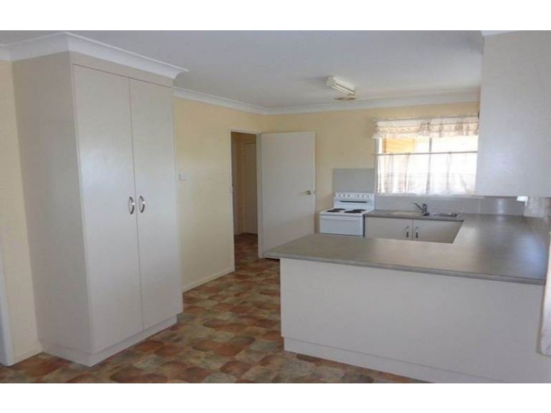 1 Koenig Court, Wilsonton QLD 4350