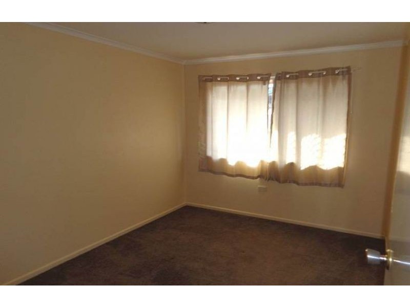1 Koenig Court, Wilsonton QLD 4350