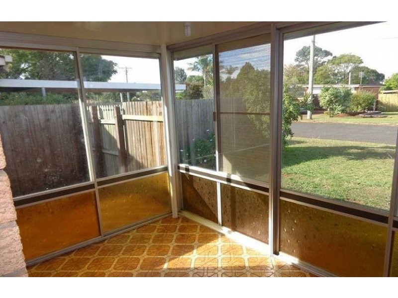 1 Koenig Court, Wilsonton QLD 4350