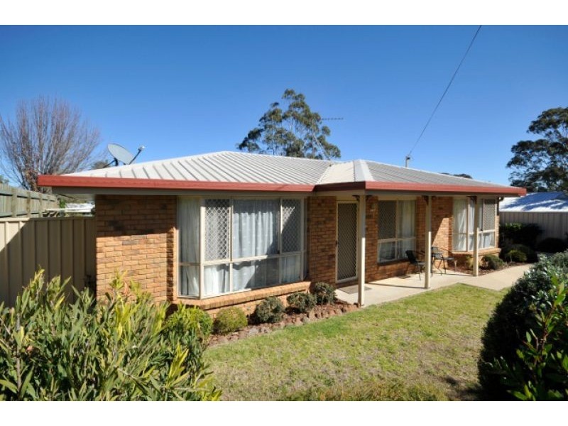 10 Bowden Court, Darling Heights QLD 4350