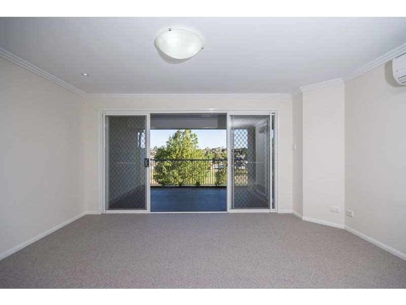 6/82 Holberton Street, Rockville QLD 4350