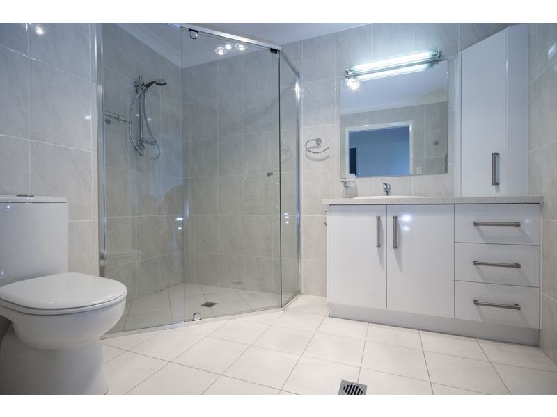 6/82 Holberton Street, Rockville QLD 4350