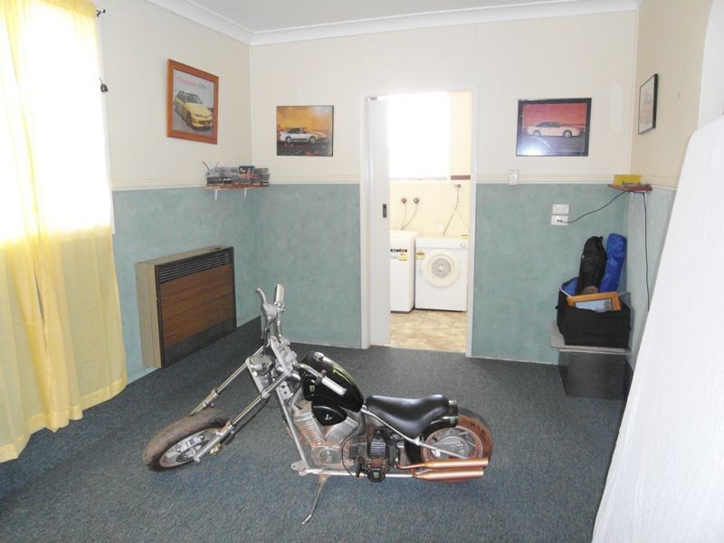 2 Simon Street, Rockville QLD 4350