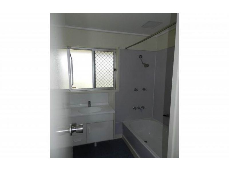 21 Festival Street, Rockville QLD 4350