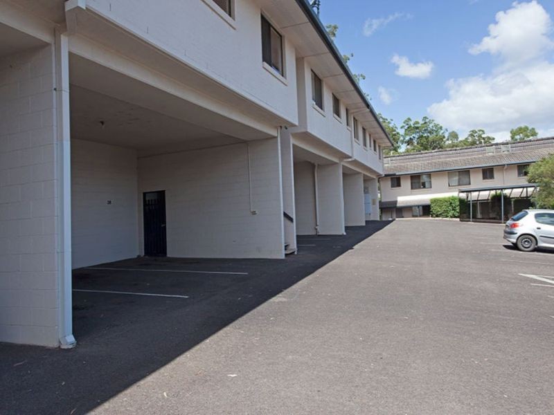 37/2 Benjamin Street, Mount Lofty QLD 4350