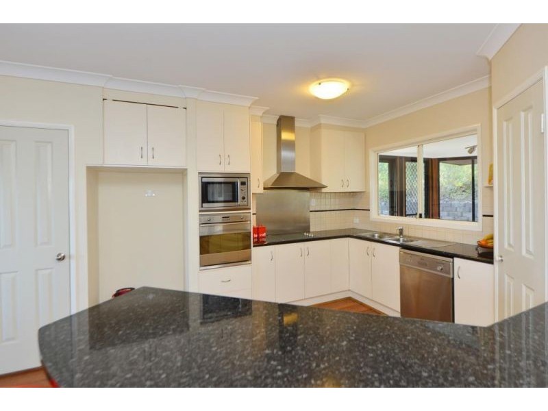 3 Graham Court, Hodgson Vale QLD 4352