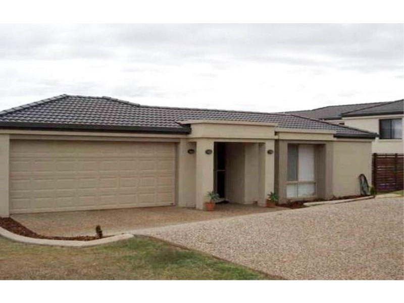 7 Samuel Court, Darling Heights QLD 4350