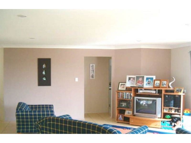 7 Samuel Court, Darling Heights QLD 4350