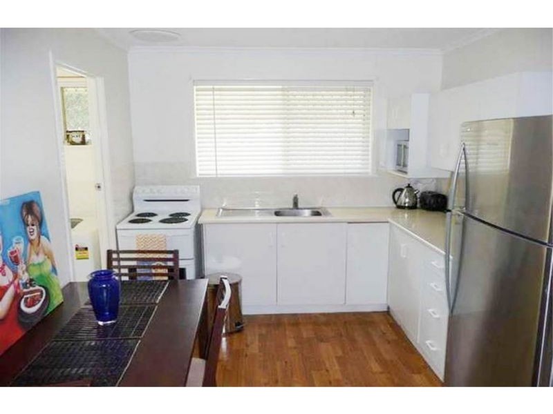 4/372 Tor Street, Newtown QLD 4350