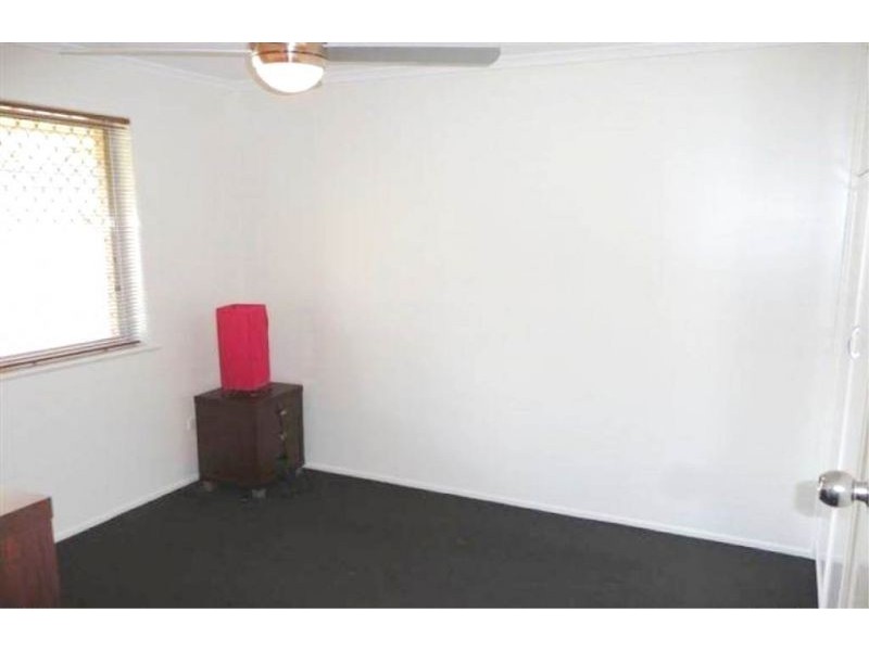 4/372 Tor Street, Newtown QLD 4350