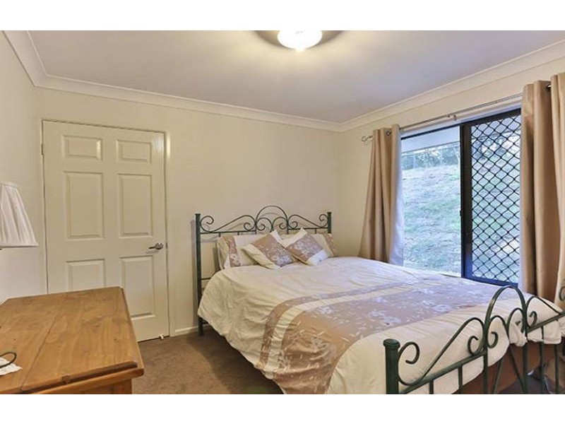 125 Larnook Street, Upper Lockyer QLD 4352